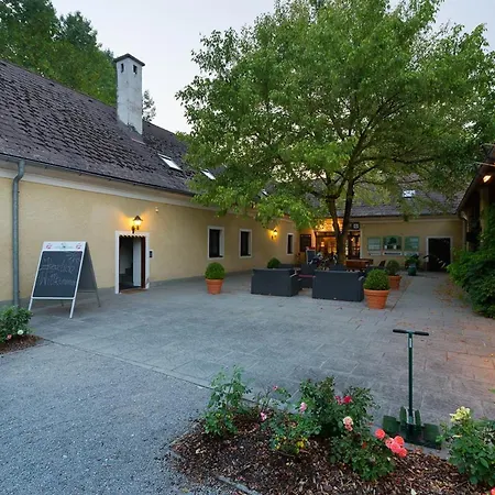 Meierhof *